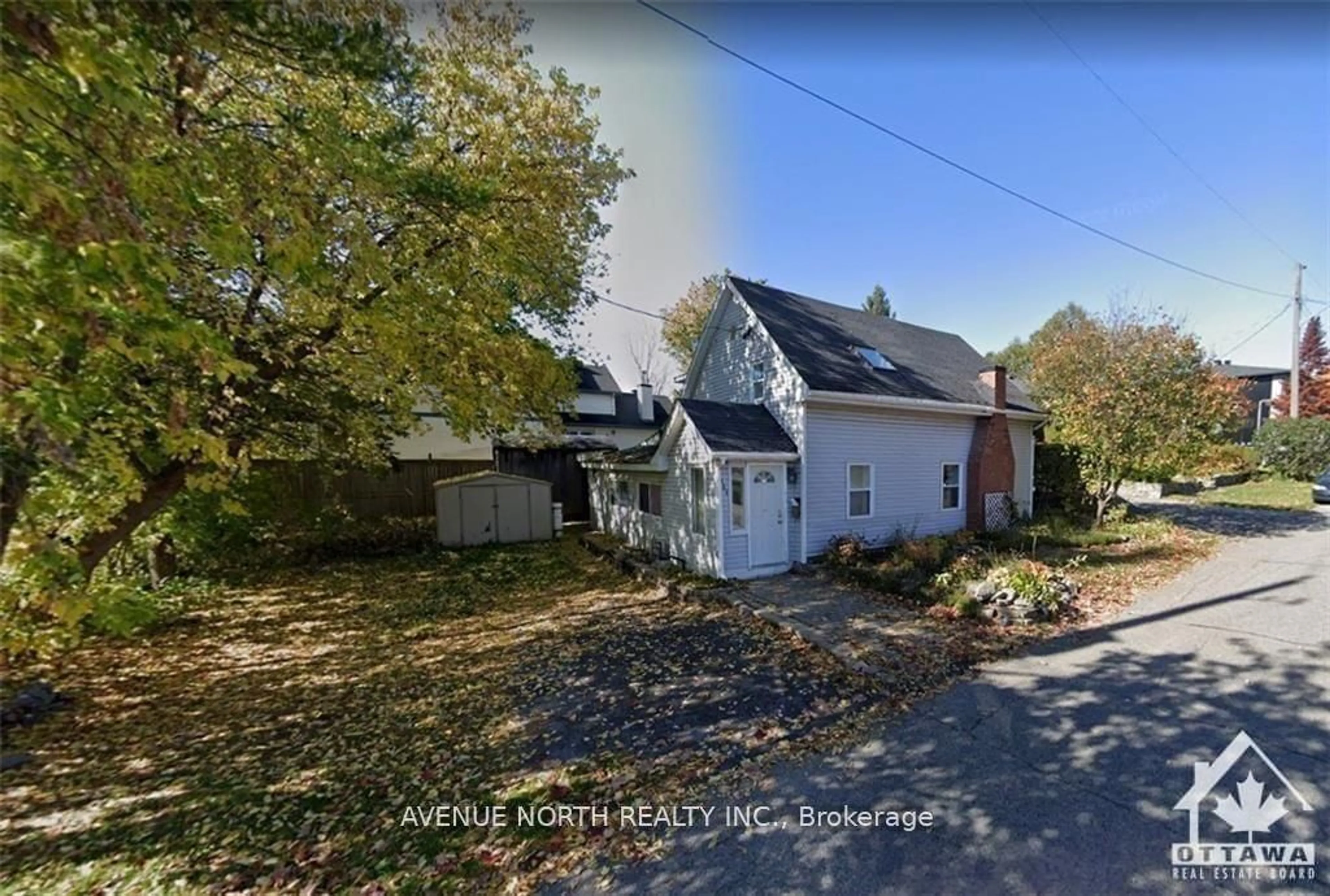 A pic from outside/outdoor area/front of a property/back of a property/a pic from drone, street for 564 Brunel St, Manor Park - Cardinal Glen and Area Ontario K1K 2G6