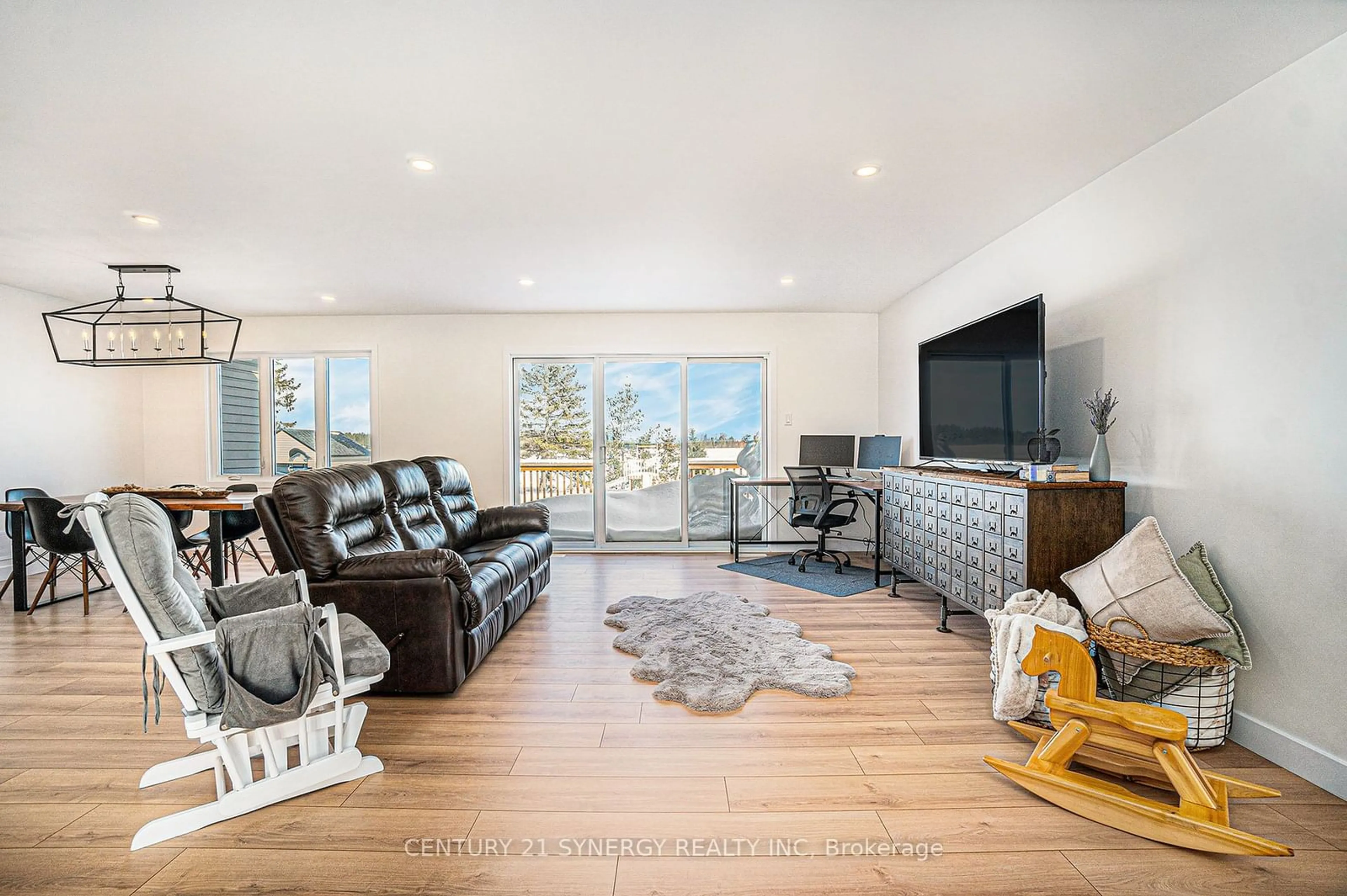 Living room with furniture, wood/laminate floor for 4405 County Rd 9 Rd, The Nation Ontario K0C 2B0