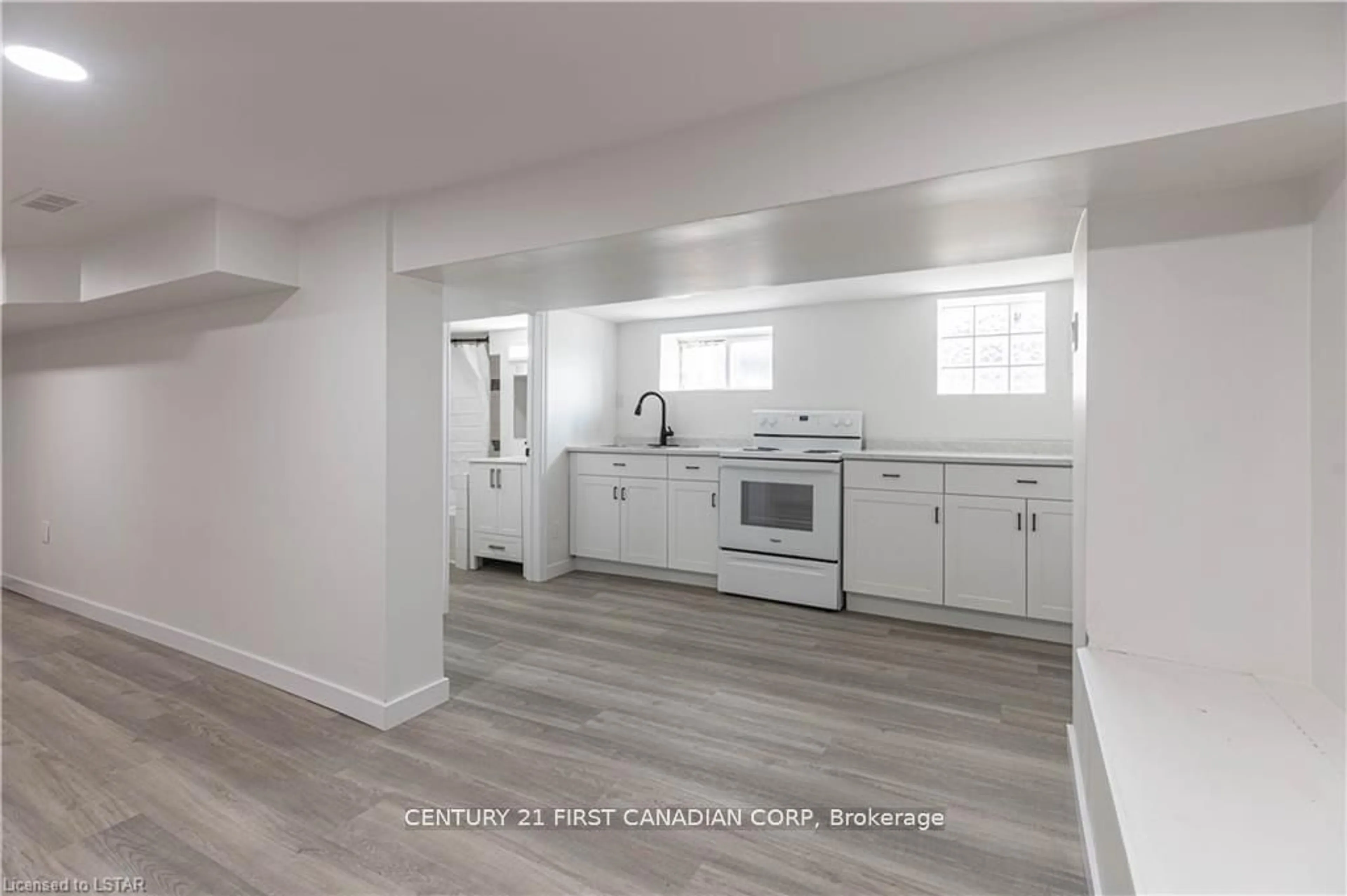 Open concept kitchen, unknown for 420 EGERTON St, London Ontario N5W 3Z3