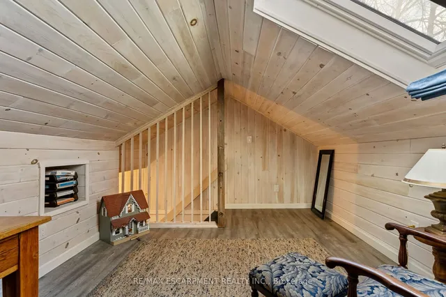 Additional property image - 54 Emerald St