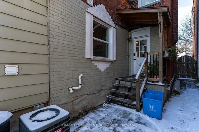 Additional property image - 54 Emerald St