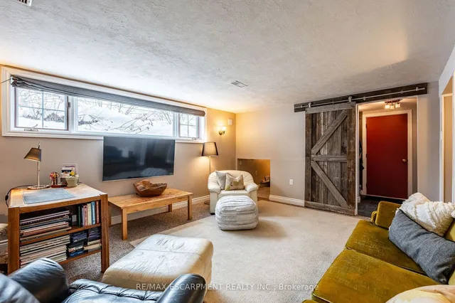 Additional property image - 9 Martingrove Dr