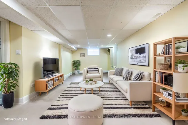 Additional property image - 9 Martingrove Dr