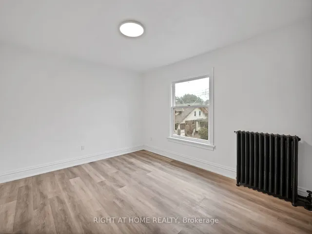 Additional property image - 132 Holton Ave