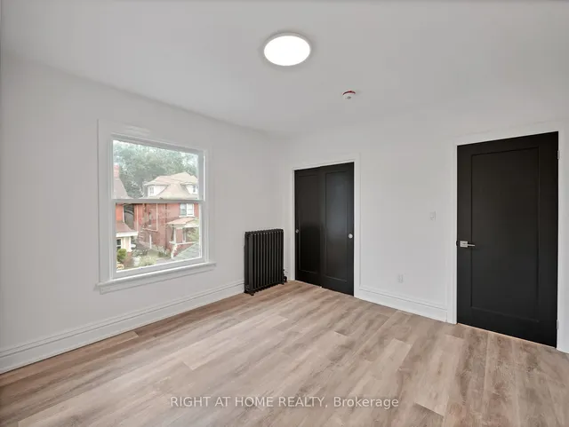 Additional property image - 132 Holton Ave