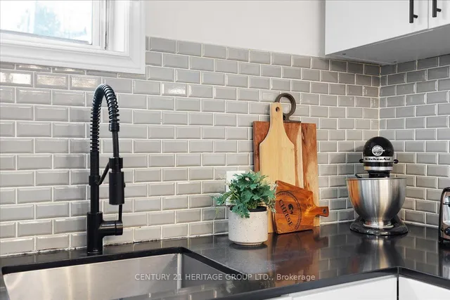 Additional property image - 65 Bellingham Dr