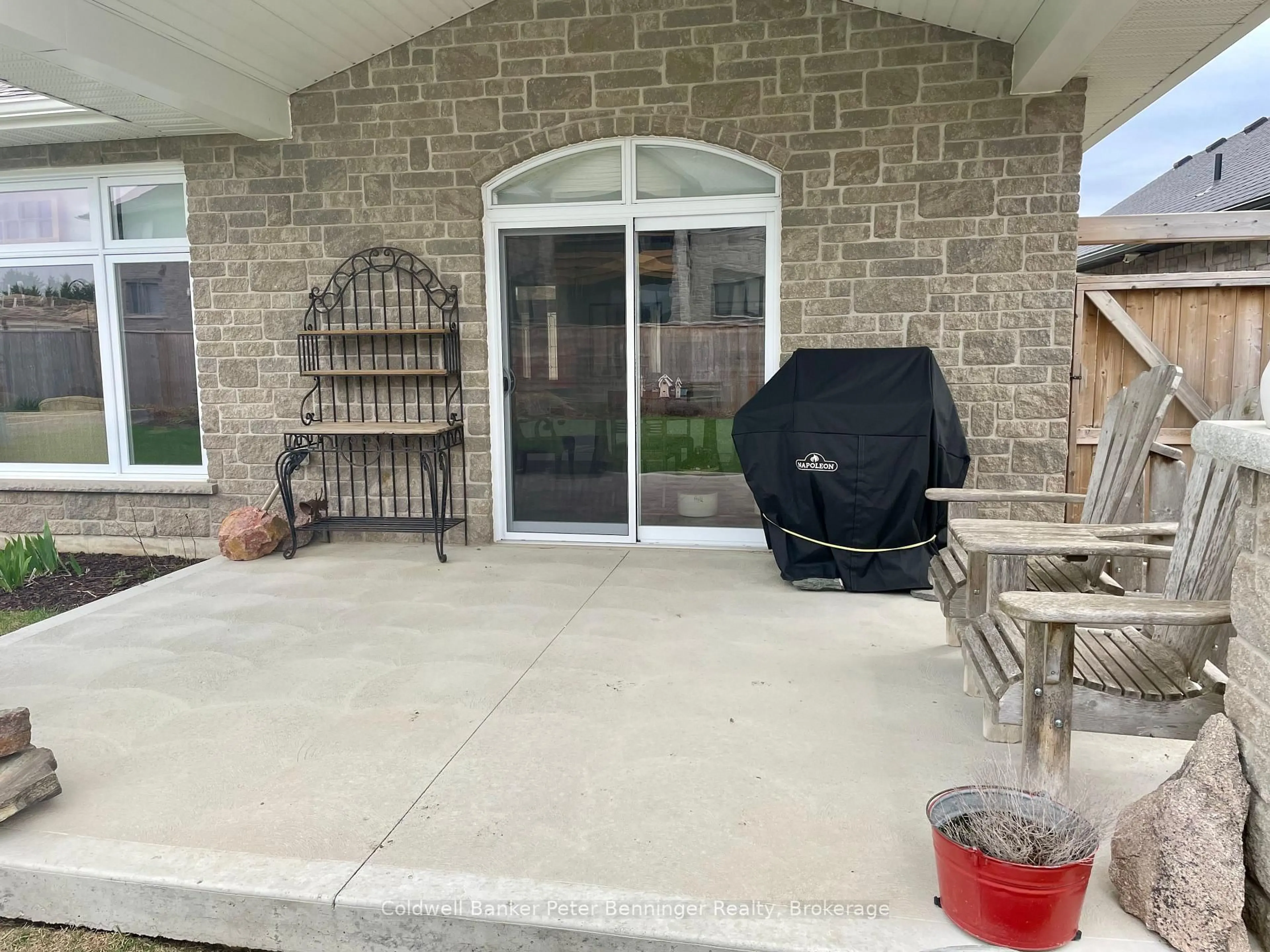 Patio, unknown for 205 Irishwood Lane, Brockton Ontario N0G 2V0