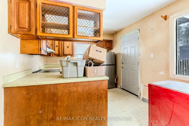 Additional property image - 263 Fergus Ave
