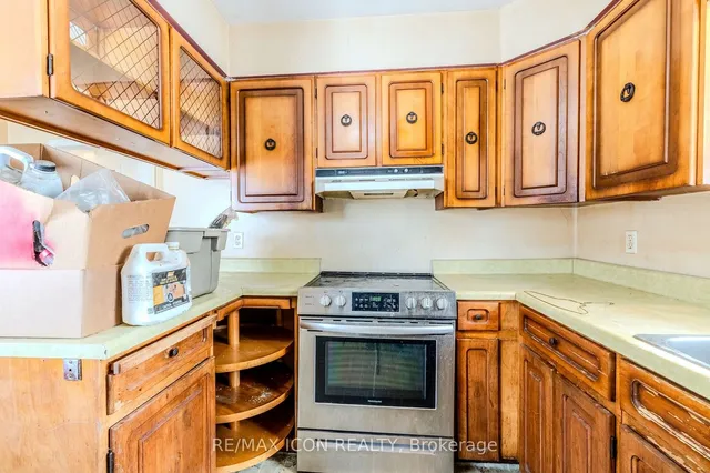Additional property image - 263 Fergus Ave