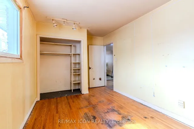 Additional property image - 263 Fergus Ave