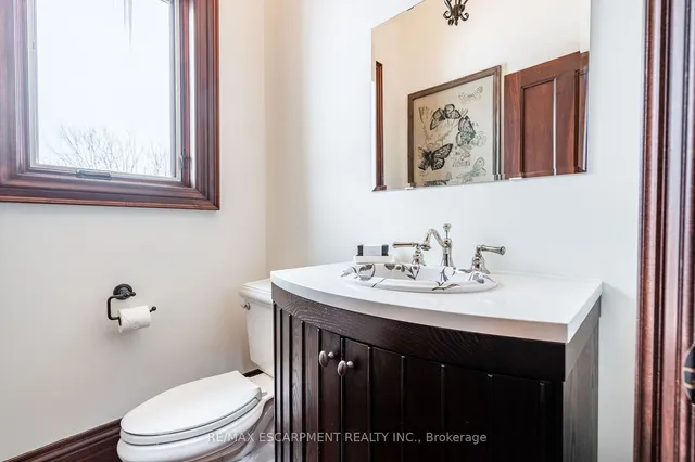 Additional property image - 76 Oak Ave