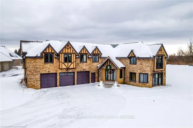 Additional property image - 76 Oak Ave