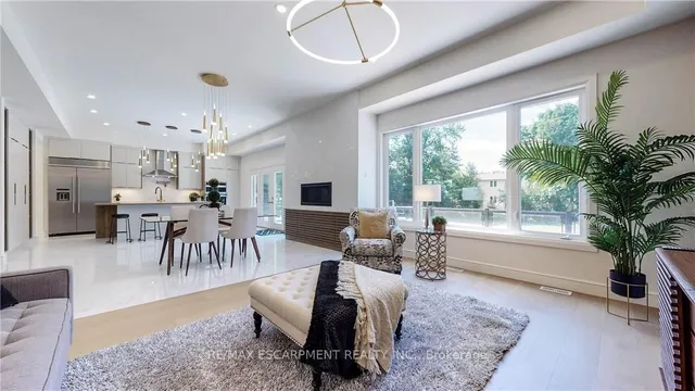 Additional property image - 382A Southcote Rd