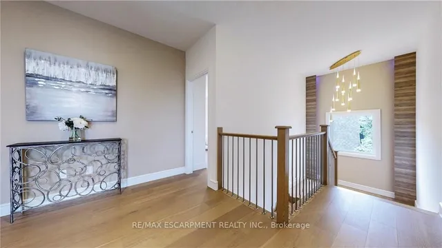 Additional property image - 382A Southcote Rd