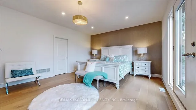Additional property image - 382A Southcote Rd