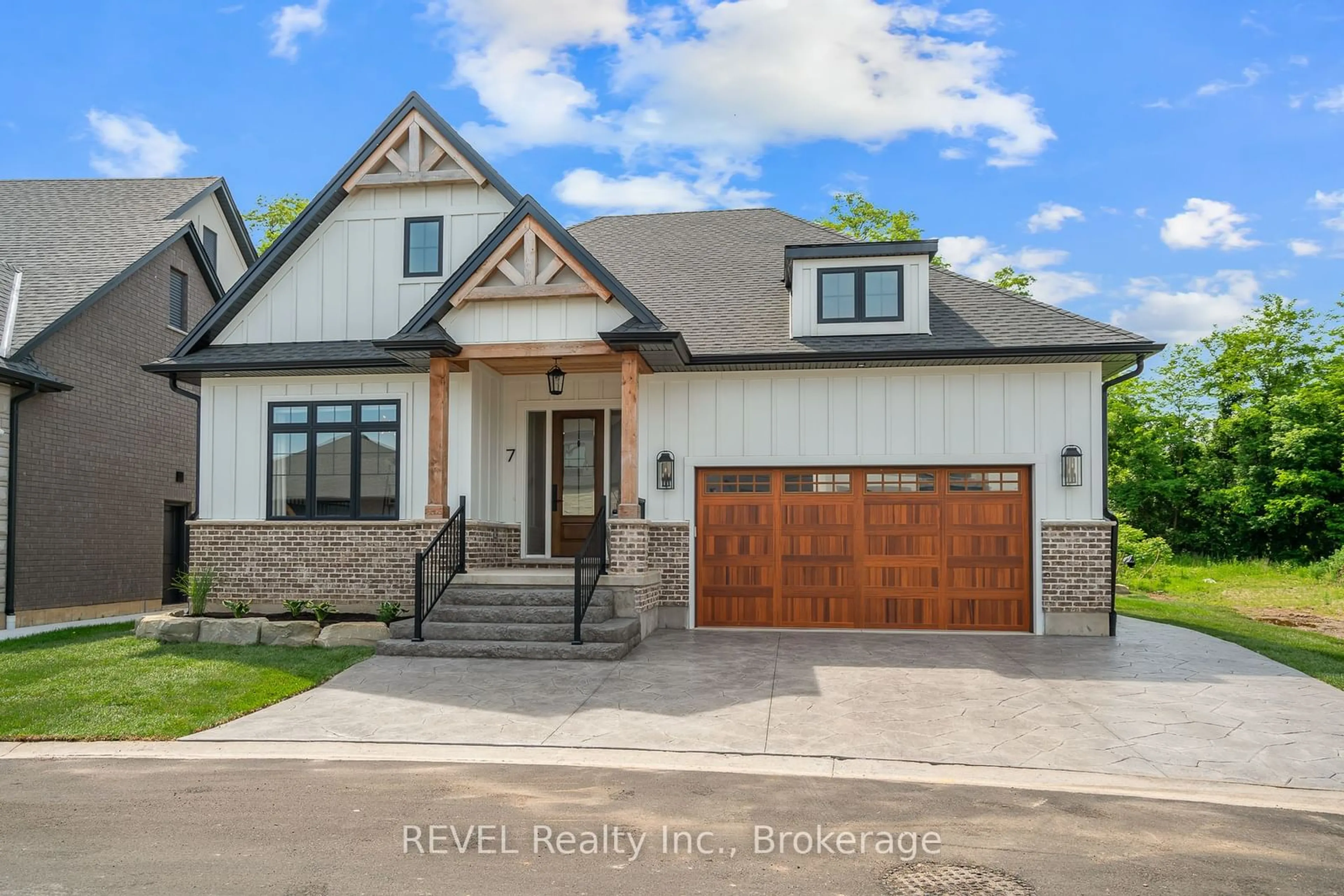 Home with brick exterior material, street for 7 Fedorkow Lane, Niagara-on-the-Lake Ontario L0S 1J1