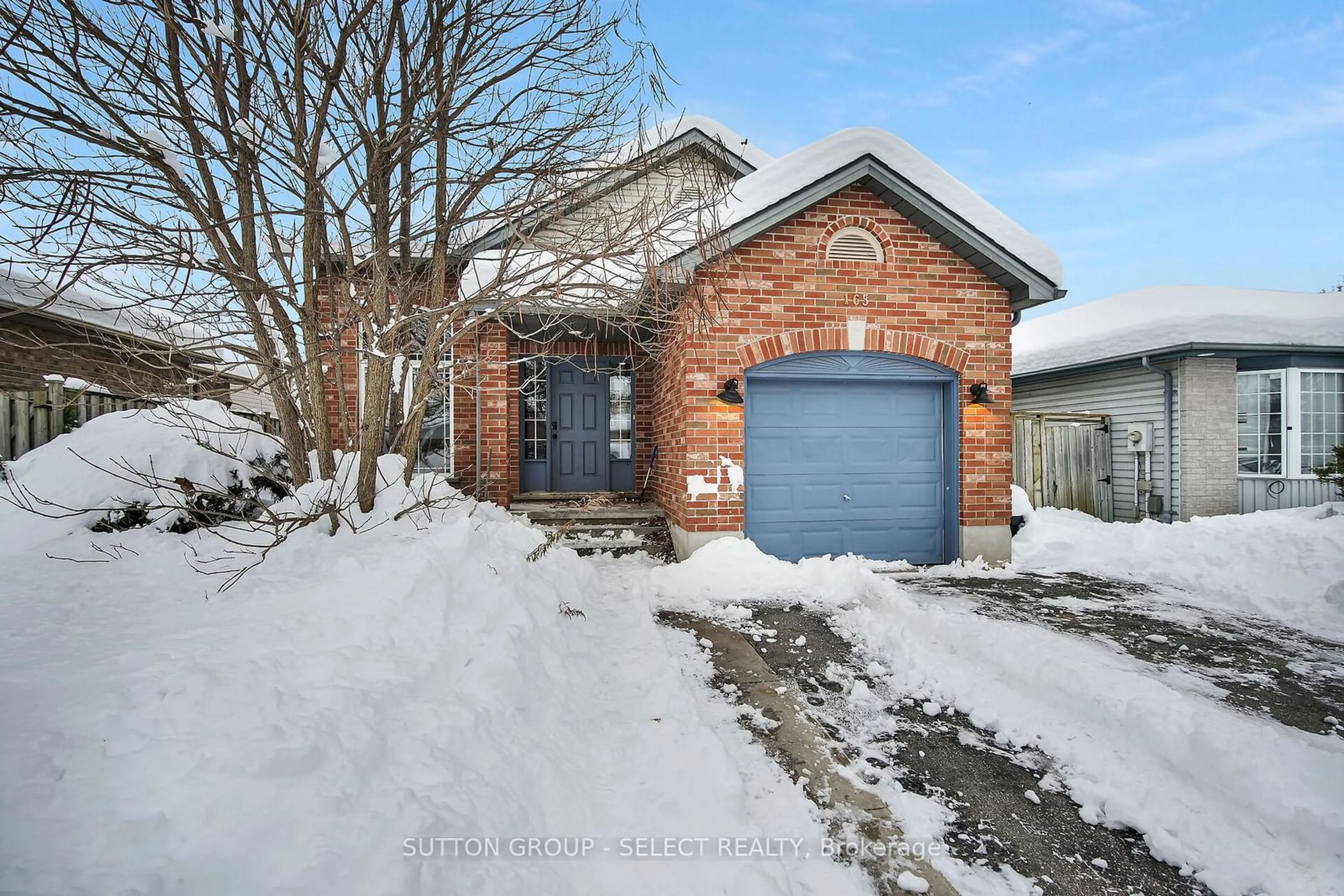 Home with brick exterior material, street for 165 THURMAN Circ, London Ontario N5V 4Z1