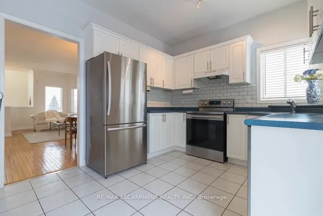 Additional property image - 3 Dalrymple Dr