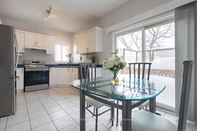 Additional property image - 3 Dalrymple Dr