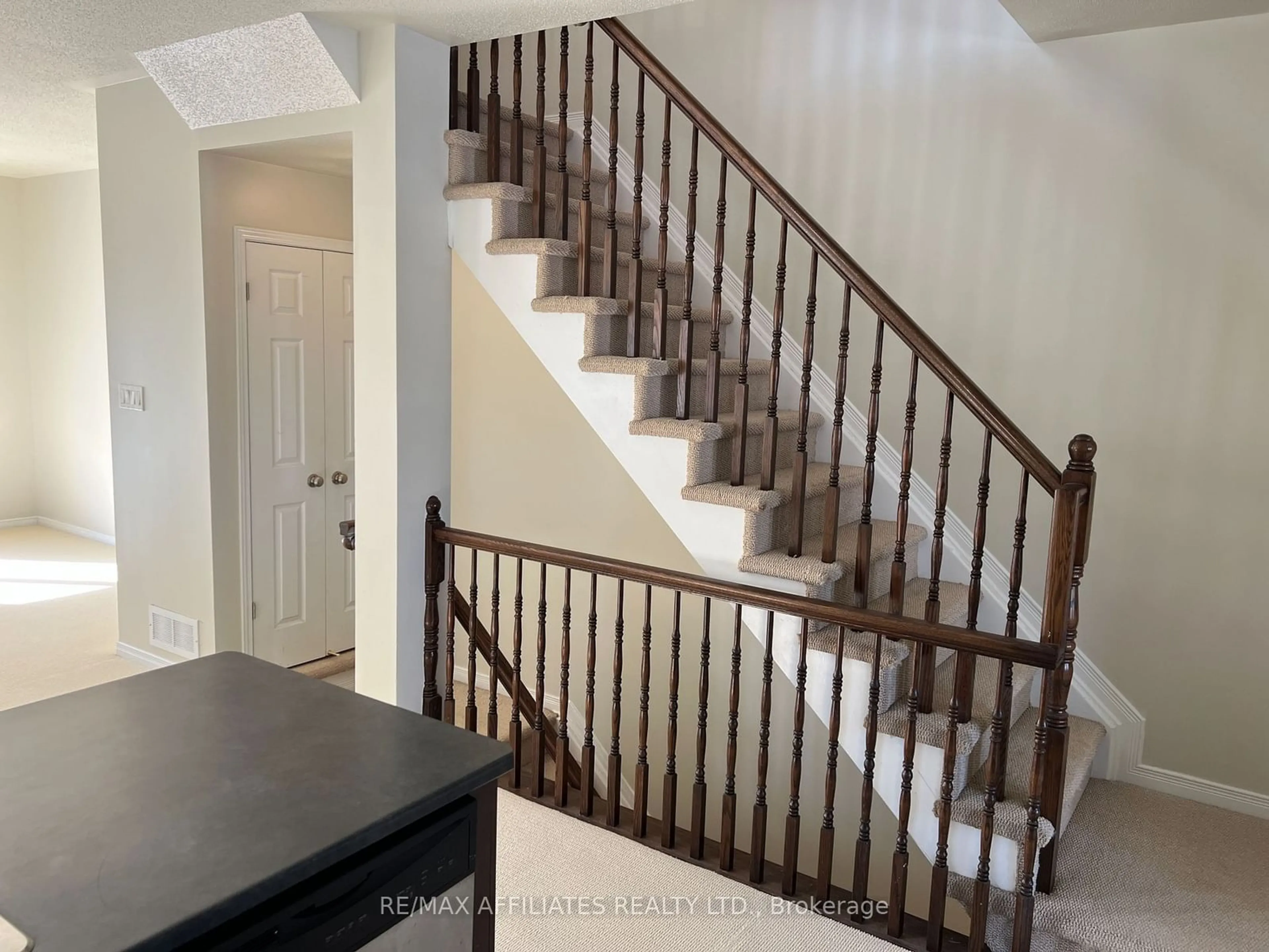 Stairs for 262 Fir Lane, North Grenville Ontario K0G 1J0