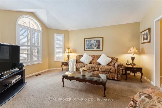 Additional property image - 47 MASSENA Dr