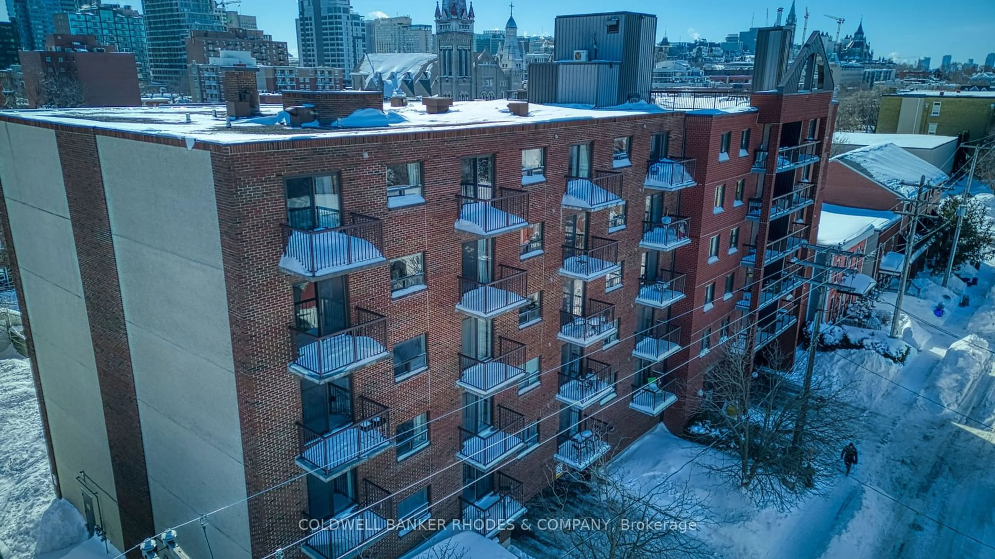 A pic from outside/outdoor area/front of a property/back of a property/a pic from drone, city buildings view from balcony for 222 GUIGUES Ave #504, Lower Town - Sandy Hill Ontario K1N 5J2