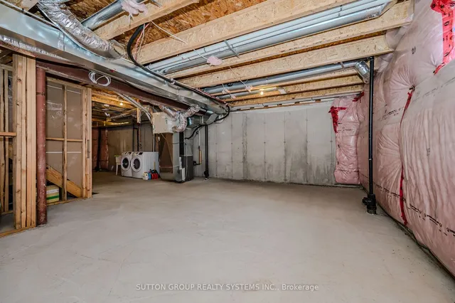 Additional property image - 230 Avonsyde Blvd Unit 37