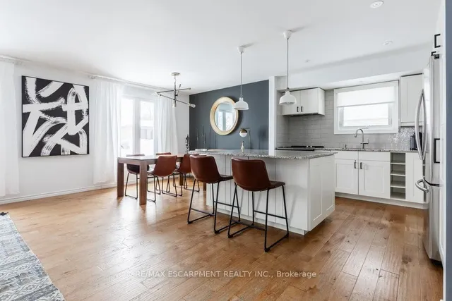 Additional property image - 98 Forestgate Dr