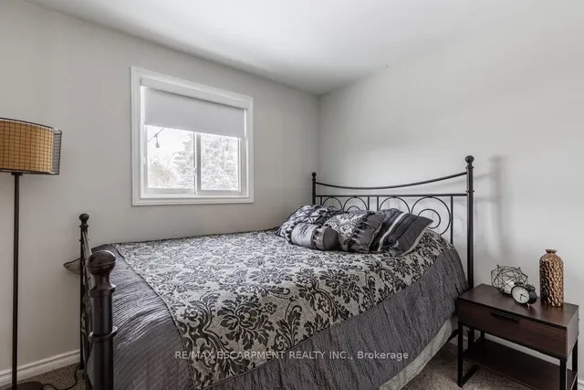 Additional property image - 98 Forestgate Dr