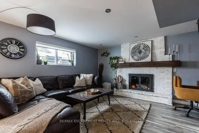 Additional property image - 98 Forestgate Dr