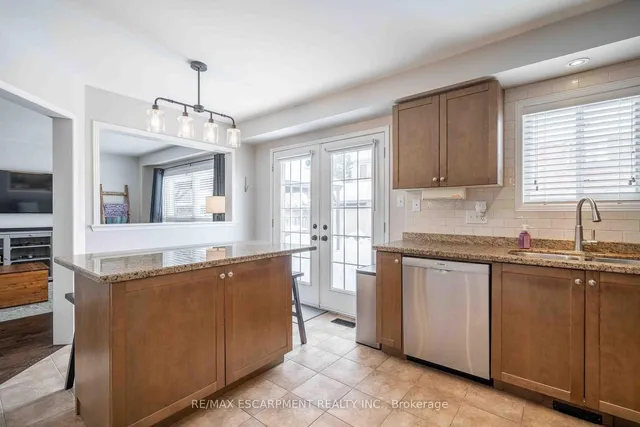 Additional property image - 212 Bradley Ave