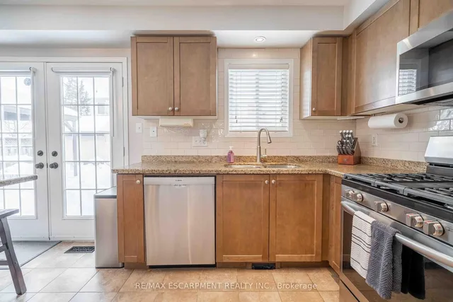 Additional property image - 212 Bradley Ave