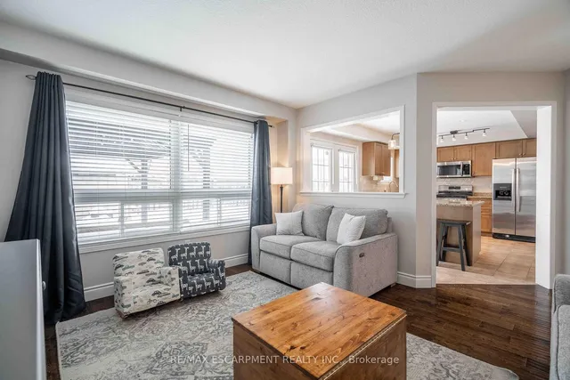 Additional property image - 212 Bradley Ave