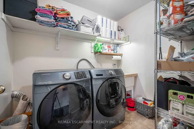 Additional property image - 212 Bradley Ave