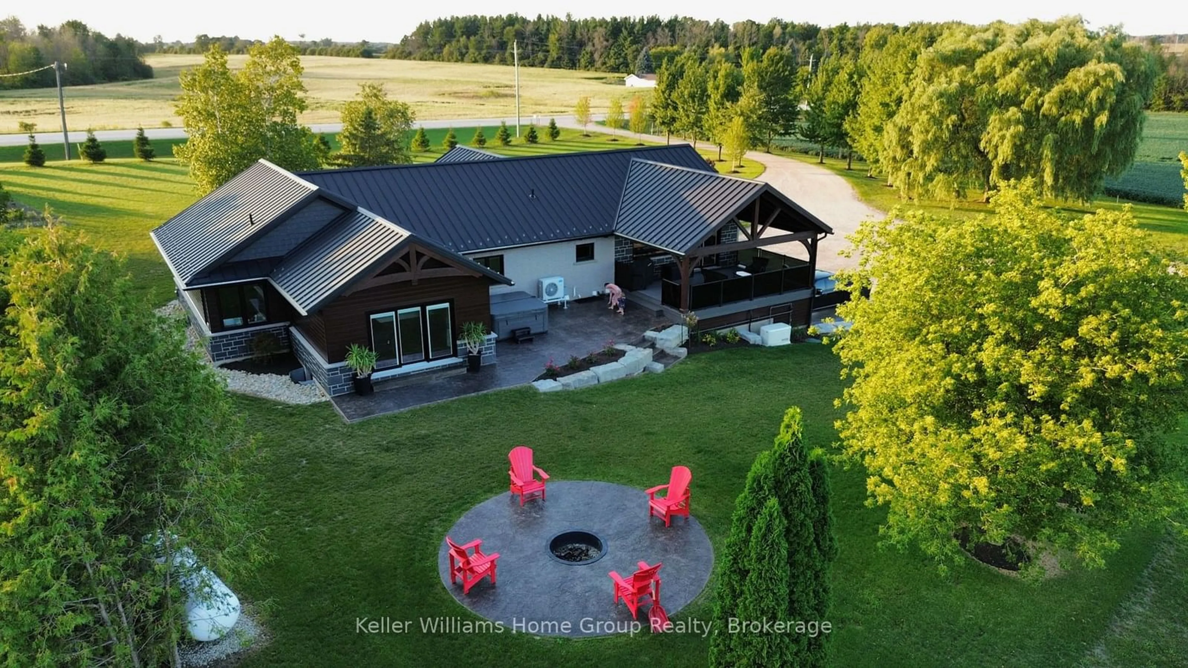 A pic from outside/outdoor area/front of a property/back of a property/a pic from drone, water/lake/river/ocean view for 6817 Wellington  9 Rd, Mapleton Ontario N0K 2K0