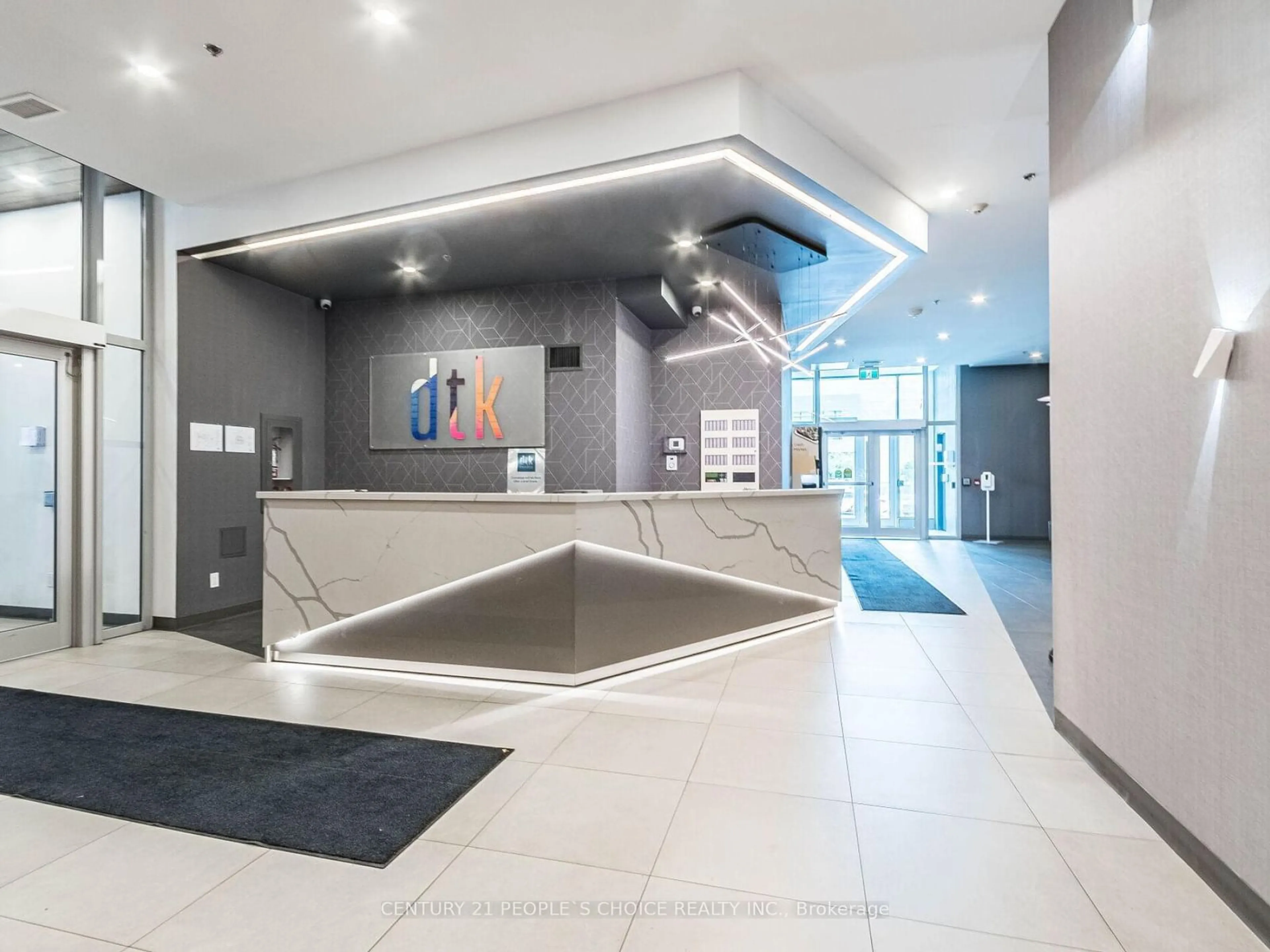 Indoor foyer for 60 Frederick St #3611, Kitchener Ontario N2H 0C7