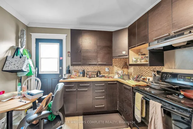 Additional property image - 156 BURRIS St