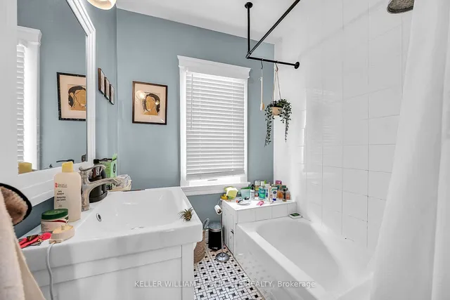 Additional property image - 156 BURRIS St