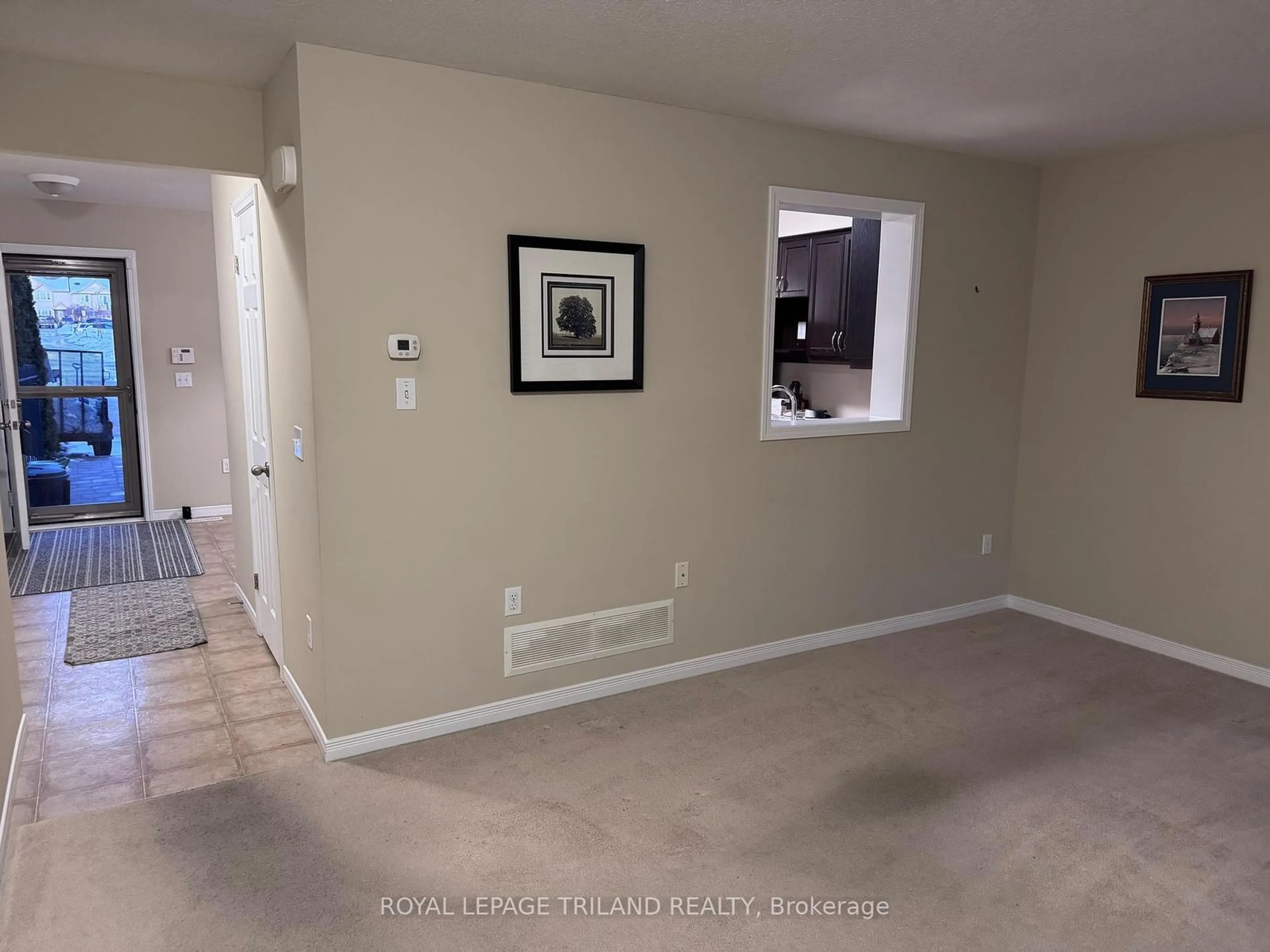 A pic of a room for 1625 Purser St #9, London Ontario N5V 0A7