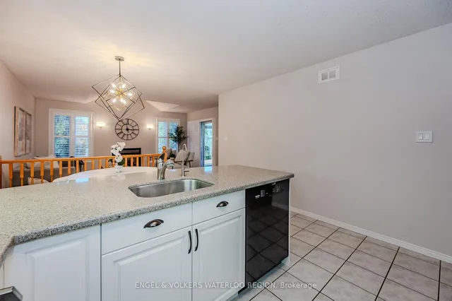 Additional property image - 38 Candle Cres