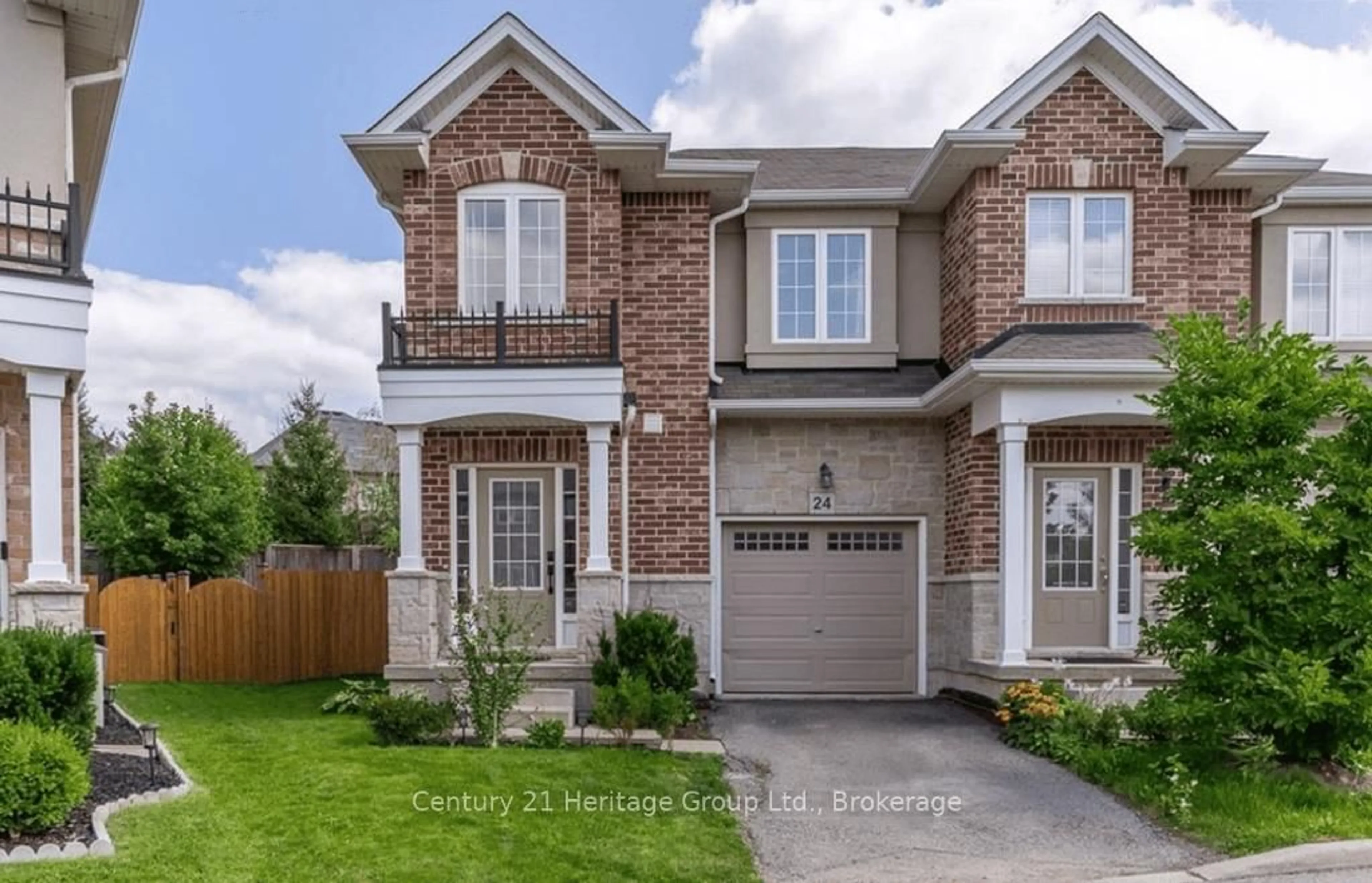 Home with brick exterior material, street for 90 Raymond Rd #24, Hamilton Ontario L9A 0J6