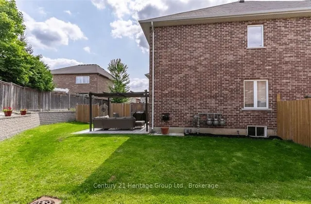 Additional property image - 90 Raymond Rd Unit 24