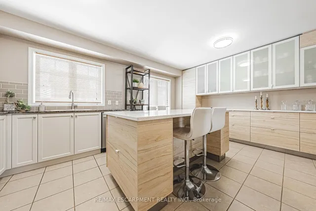 Additional property image - 470 Beach Blvd Unit 49