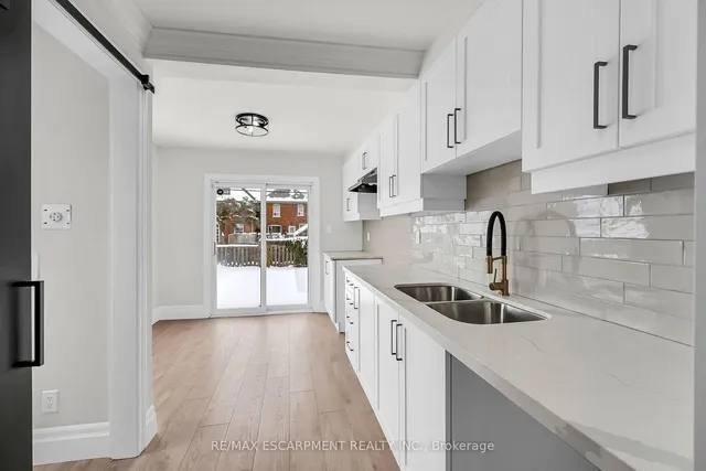 Additional property image - 117 Rosslyn Ave