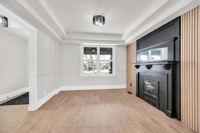 Additional property image - 117 Rosslyn Ave