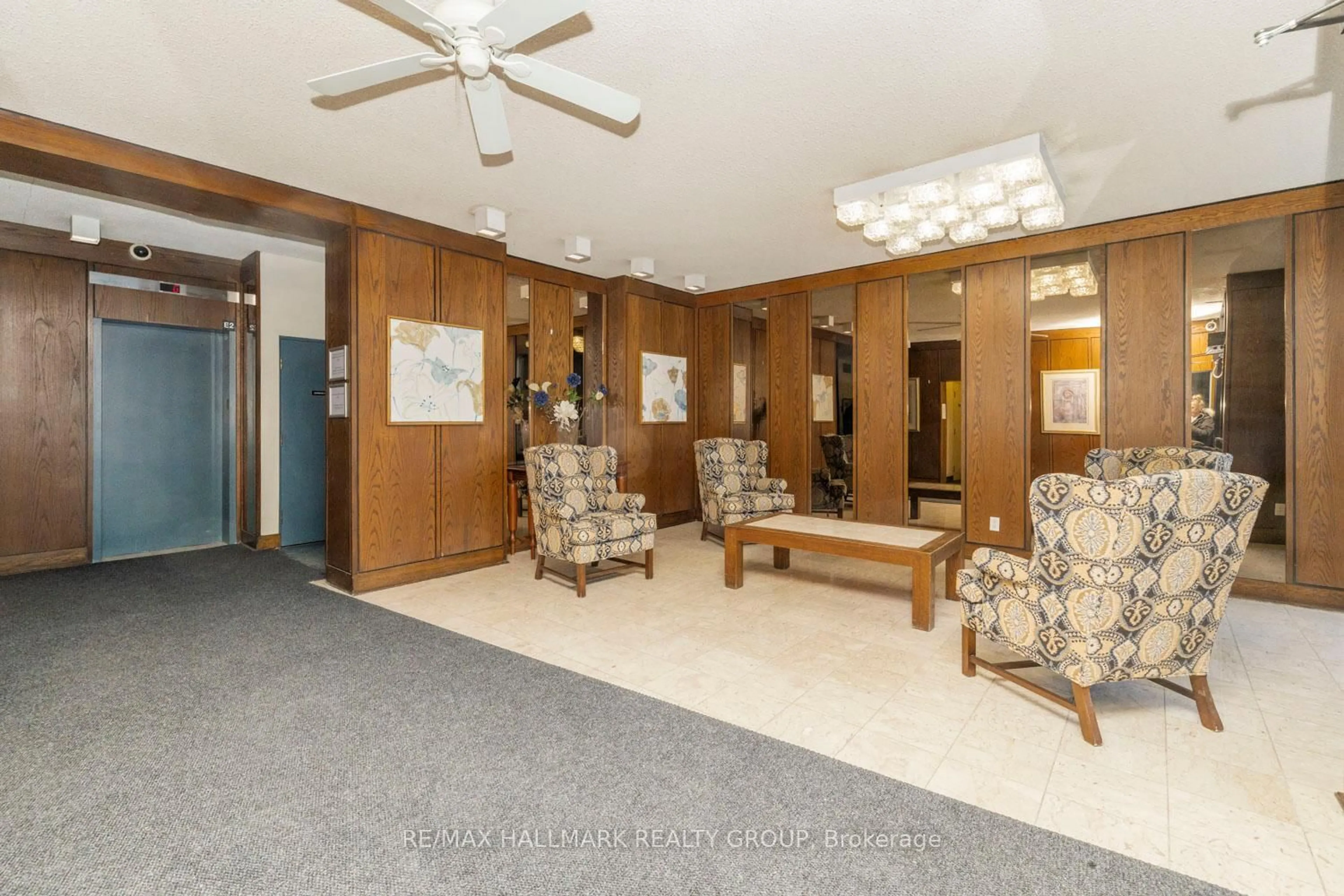 Lobby for 3360 Southgate Rd #2004, Hunt Club - South Keys and Area Ontario K1V 9A6