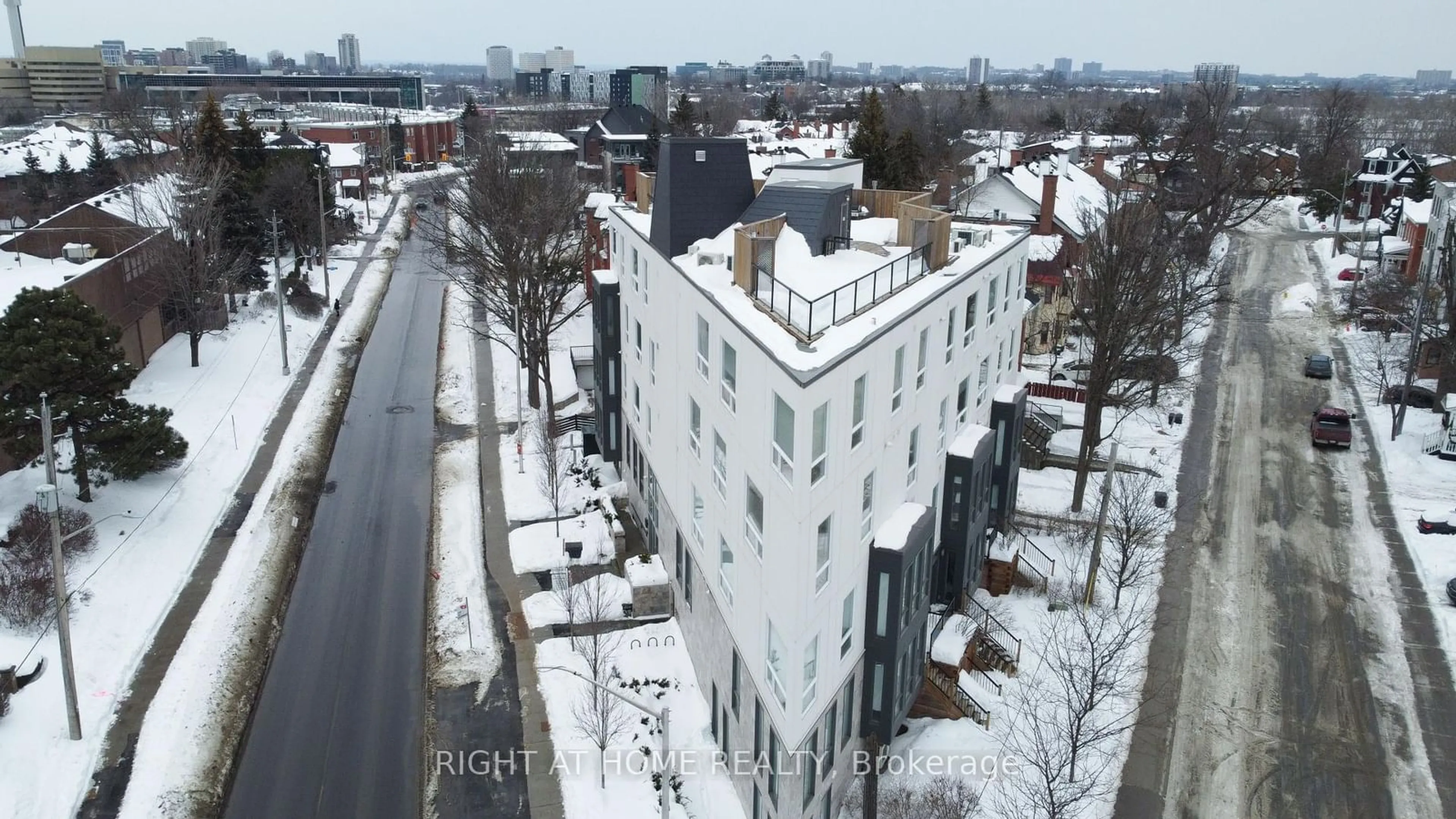 A pic from outside/outdoor area/front of a property/back of a property/a pic from drone, city buildings view from balcony for 150 Greenfield Ave #203, Glebe - Ottawa East and Area Ontario K1S 5W6