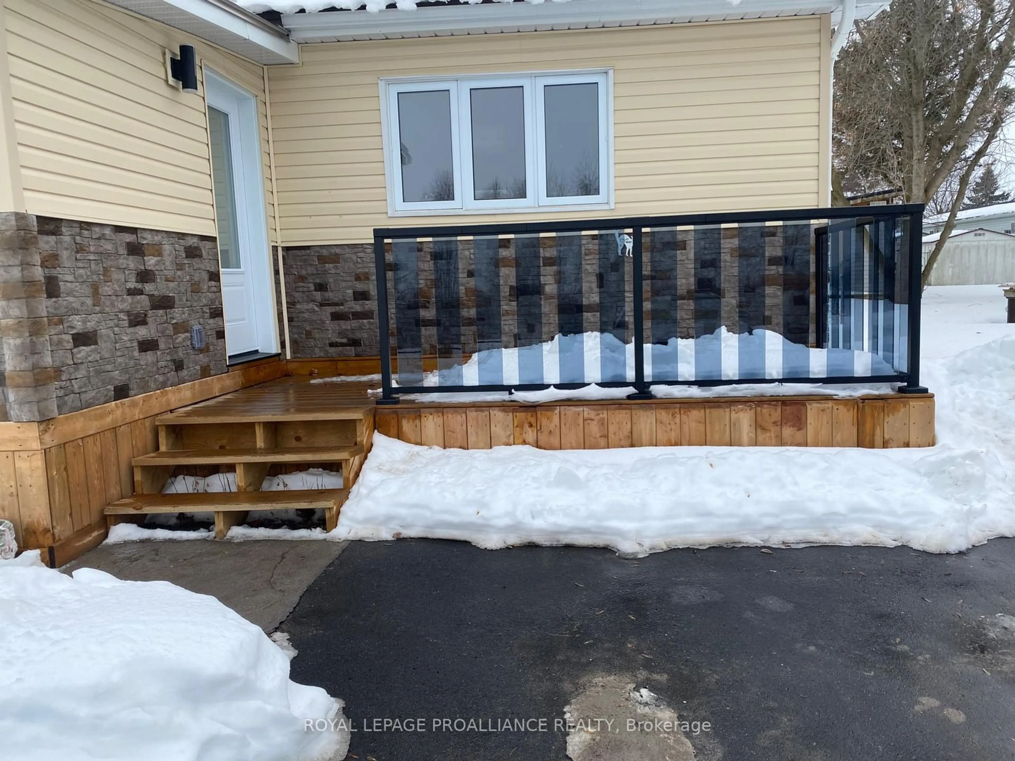 Patio, street for 11B Warbler Lane, Quinte West Ontario K8N 4Z3