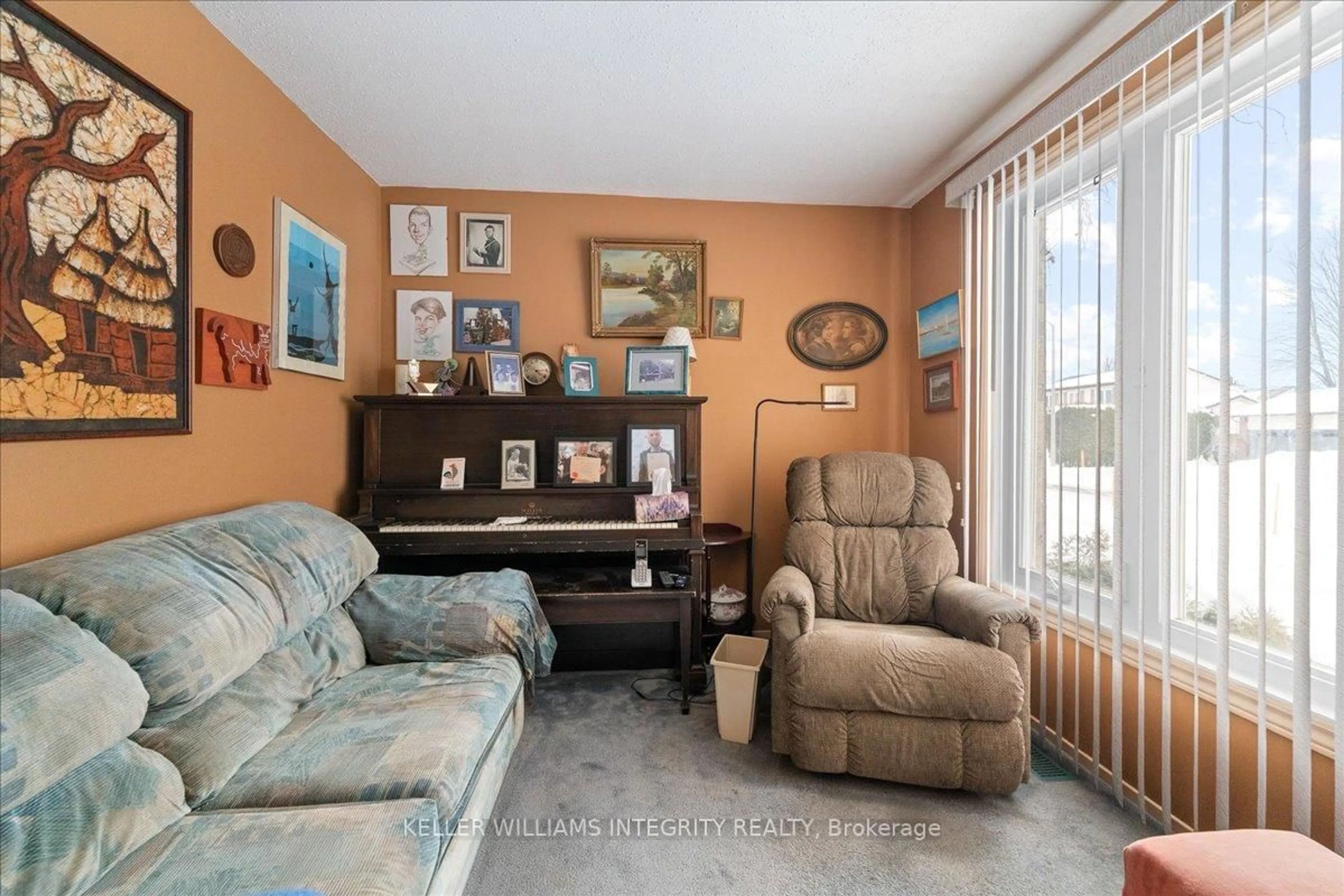 Living room with furniture, unknown for 395 Cloverheath Cres, Orleans - Cumberland and Area Ontario K1E 2R9