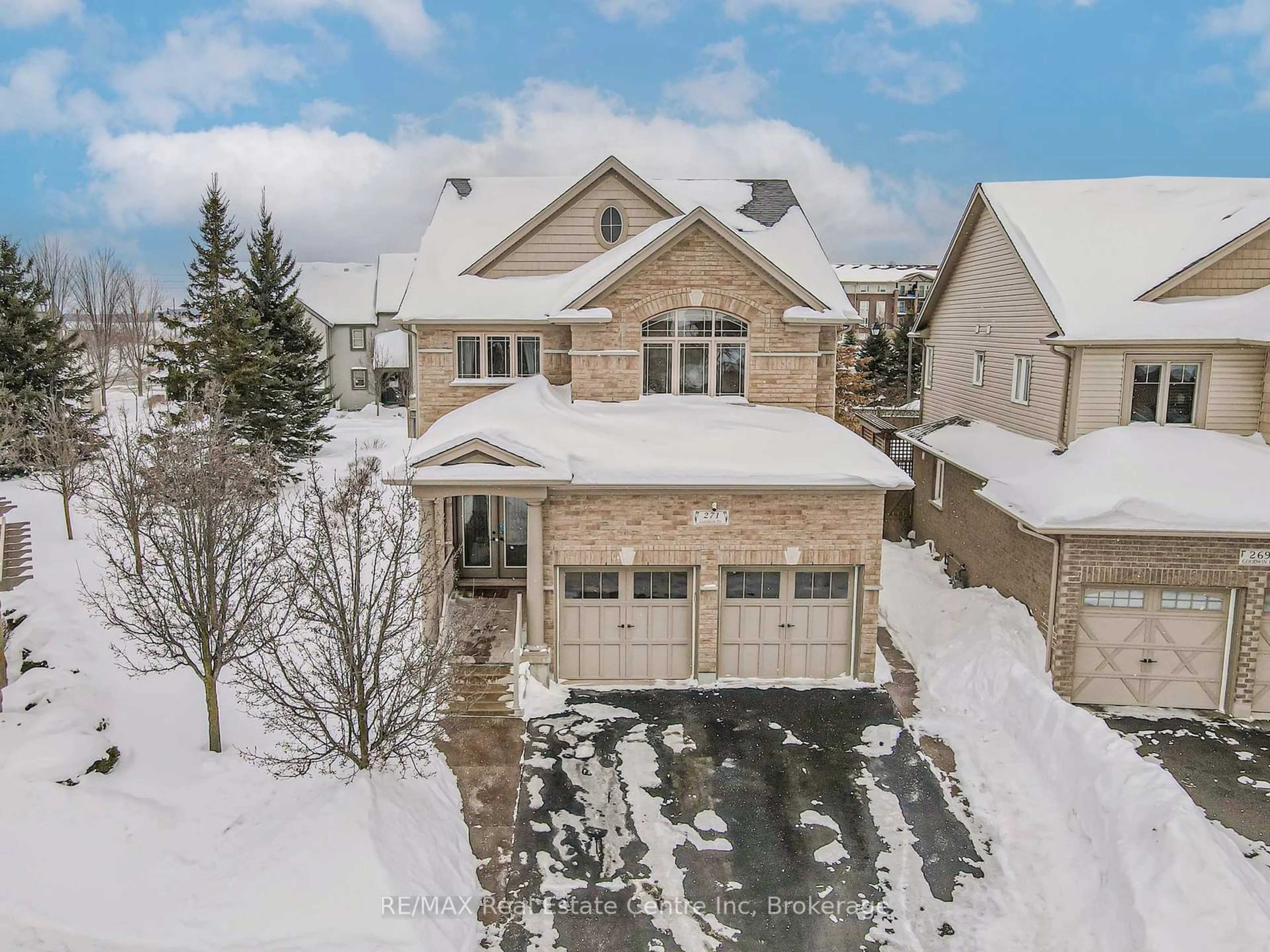 A pic from outside/outdoor area/front of a property/back of a property/a pic from drone, street for 271 Goodwin Dr, Guelph Ontario N1L 1C3